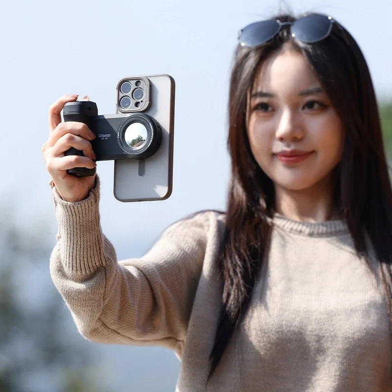 Ulanzi MA35 MagSafe Camera Shutter Grip