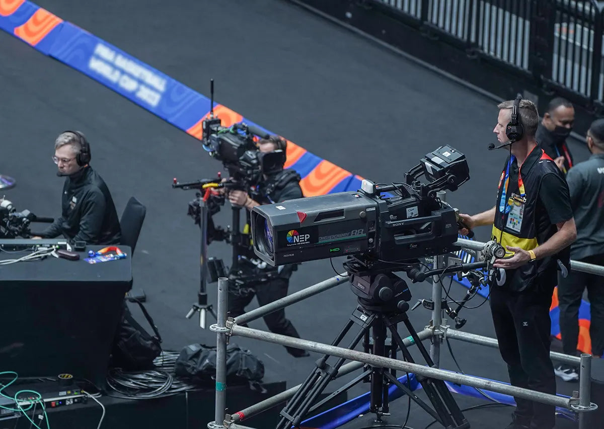 Saramonic WiTalk9 SE System | Full-duplex Wireless intercom Headset System