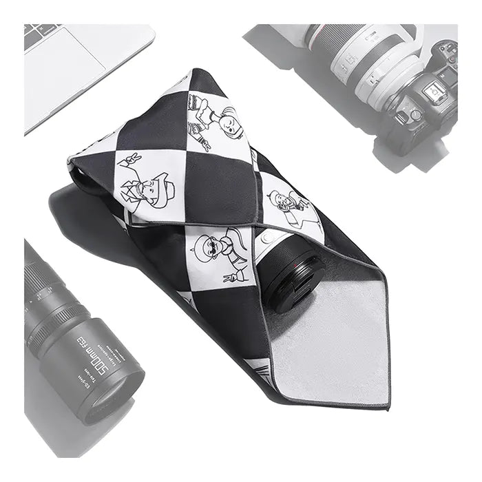 Ulanzi 17-Inch Protective Wrap