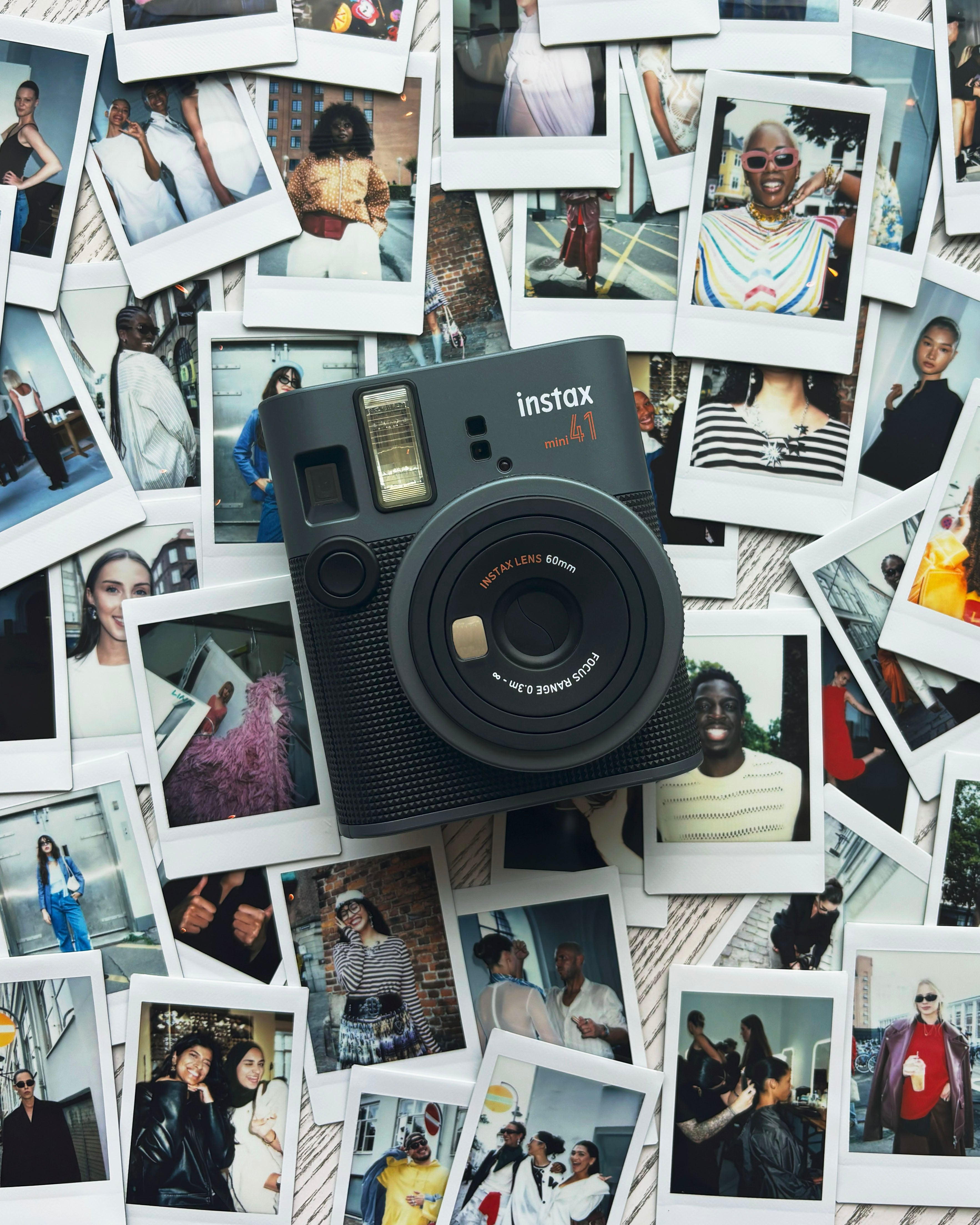 FUJIFILM INSTAX MINI 41 Instant Film Camera