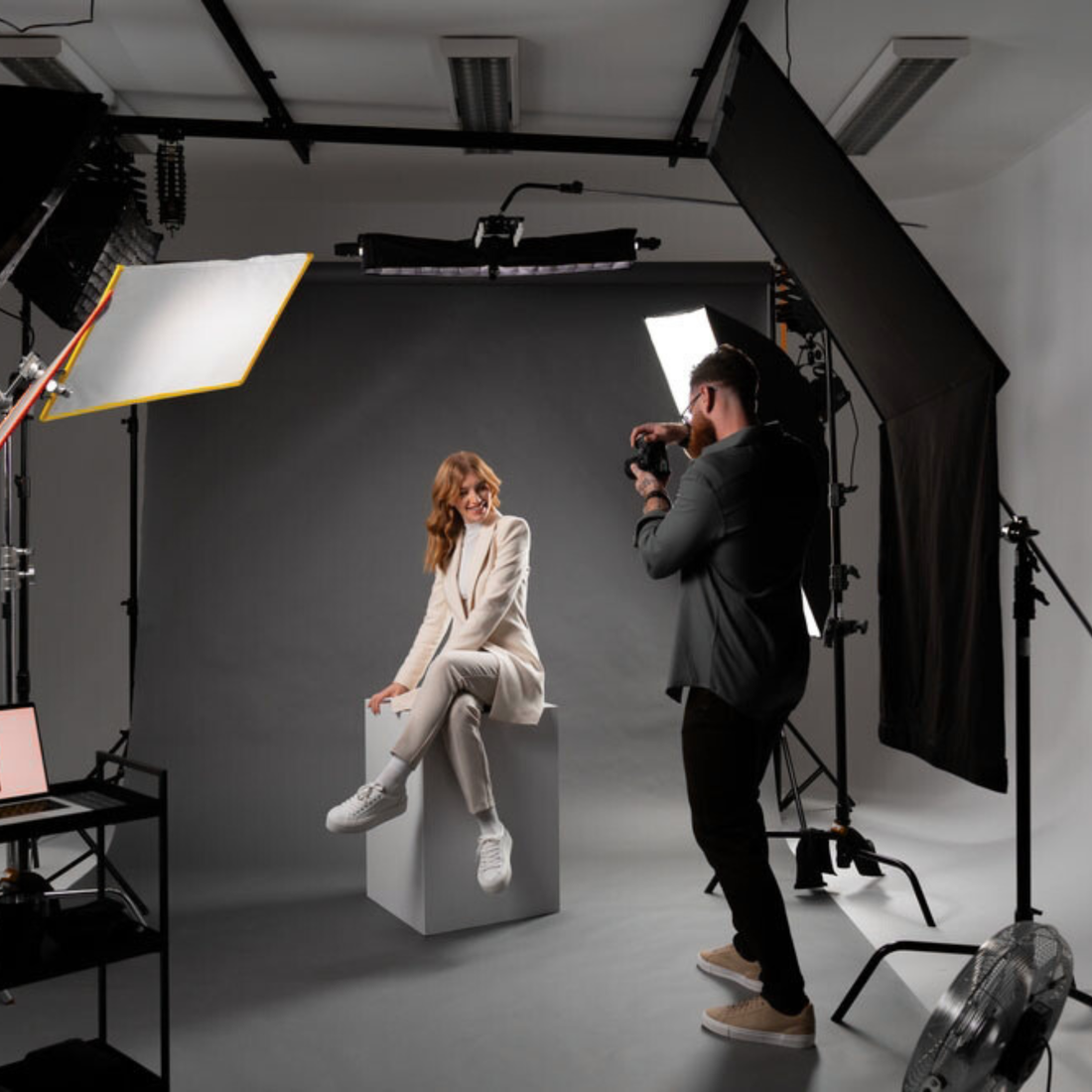 Photography & Rental Studios