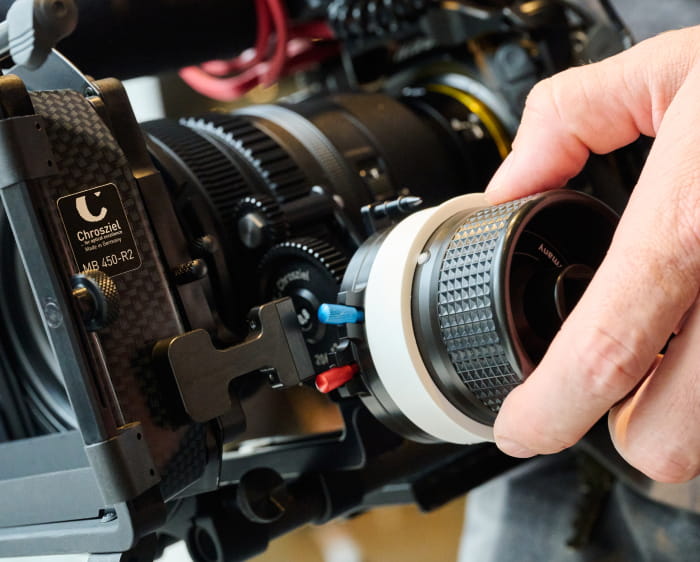 Precise focus pulling.